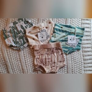 Kate Quinn Baby Bloomers Set Size 0/3 Months!